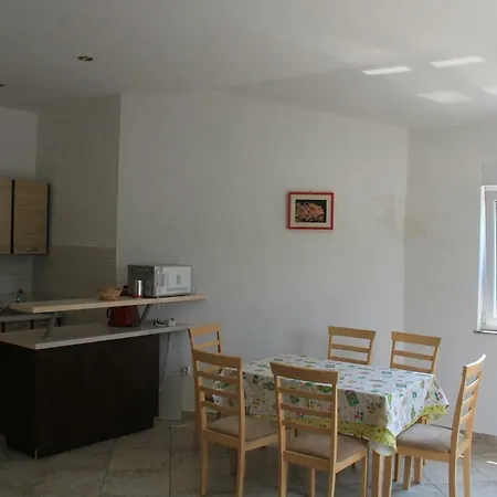 Irma Apartmán *